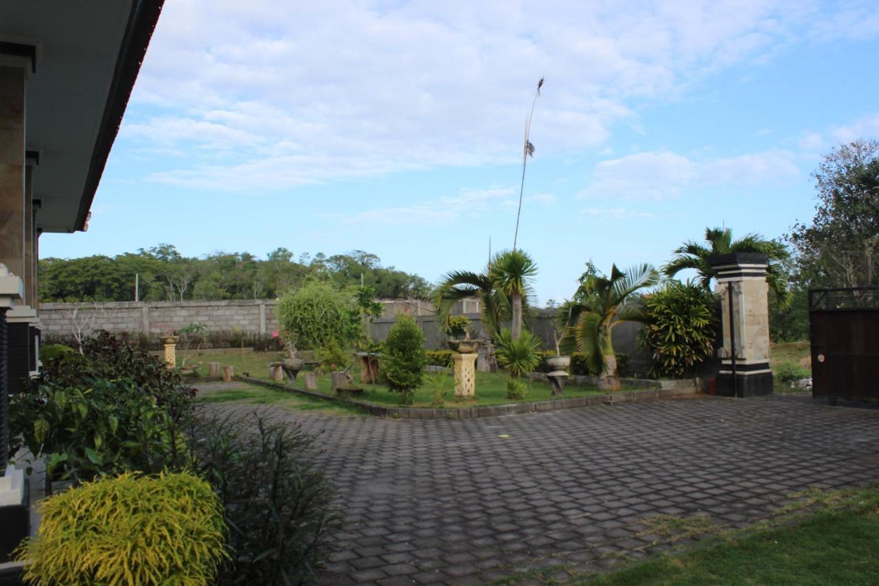 Ady Homestay Uluwatu Exteriör bild