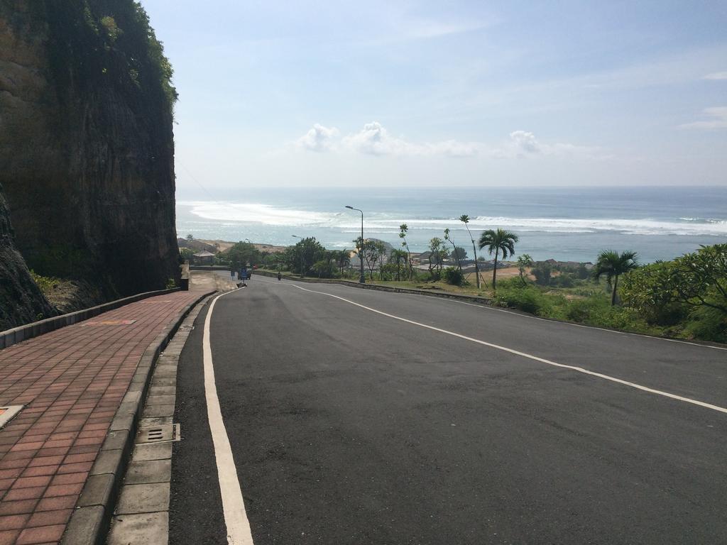 Ady Homestay Uluwatu Exteriör bild